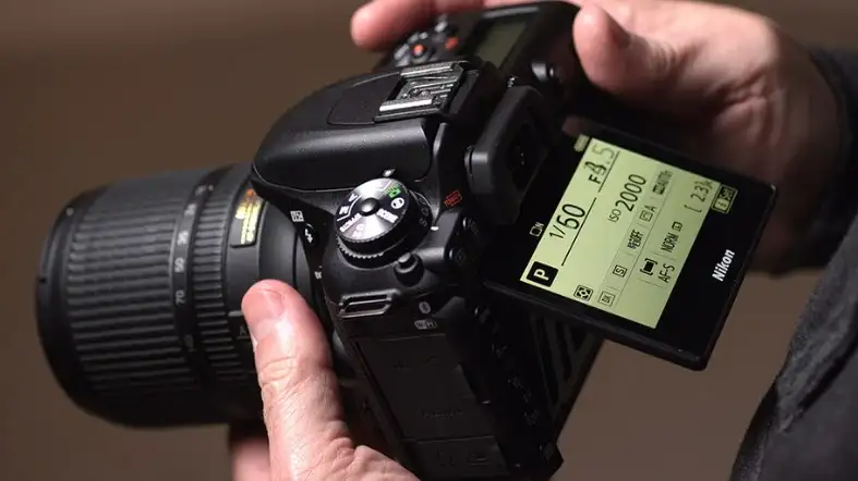 Who Might Benefit From Using A Nikon D7500